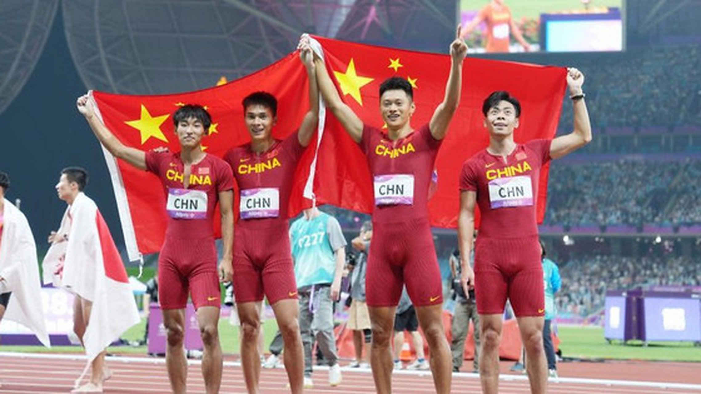国内队伍在国际比赛中异军突起！